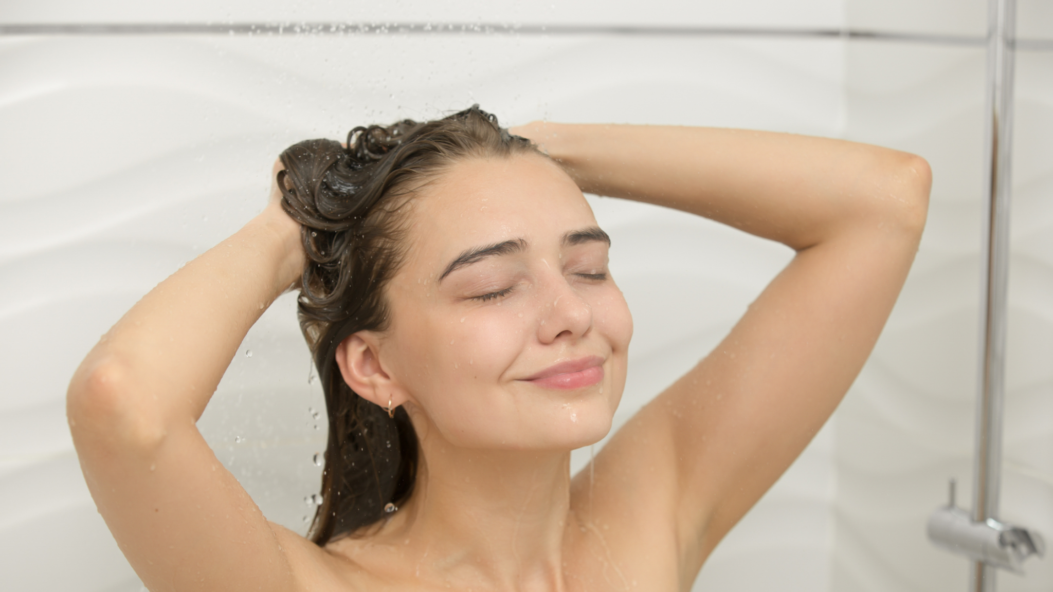 8 DIY Hair Rinse To Solve All Your Hair Problems